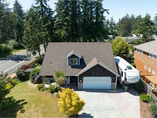 33 NW 17TH PL, WARRENTON, OR 97146 - Image 1