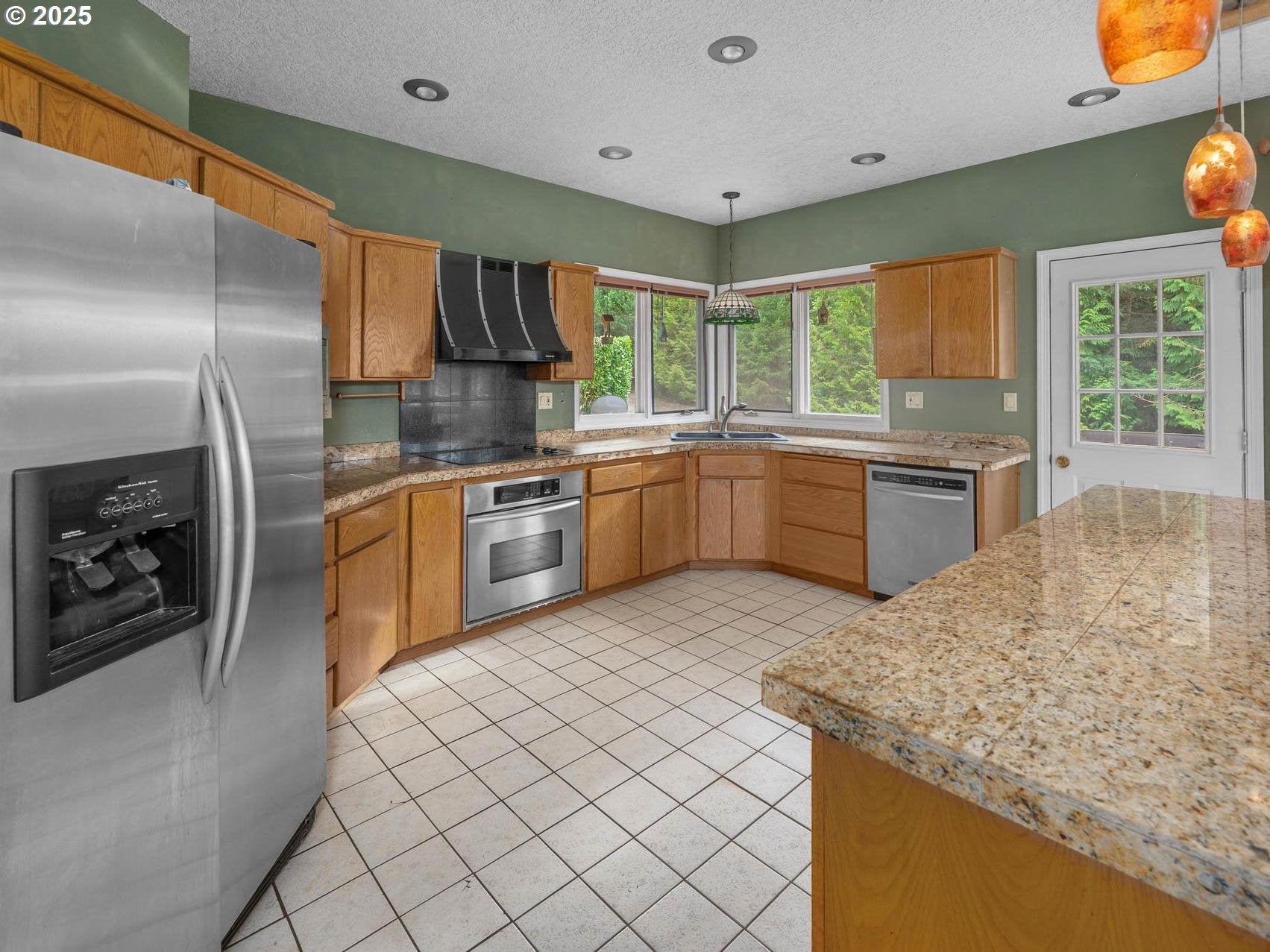 North Plains, Oregon, 97133, United States, 3 Bedrooms Bedrooms, ,3 BathroomsBathrooms,Residential,Active,1997570