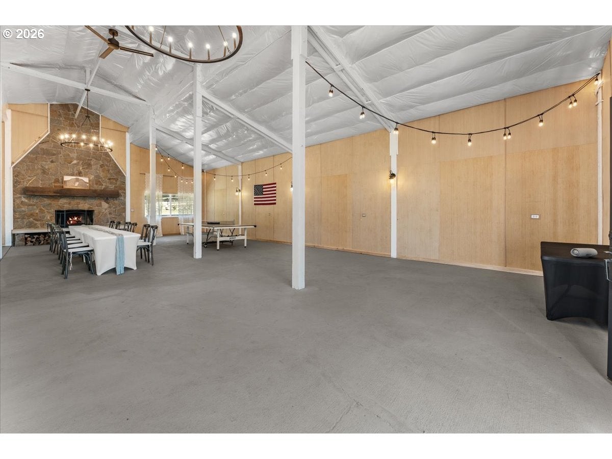 Eagle Creek, Oregon, 97022, United States, 4 Bedrooms Bedrooms, ,5 BathroomsBathrooms,Residential,Active,2007176