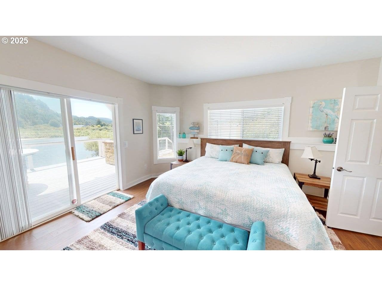 Gold Beach, Oregon, 97444, United States, 4 Bedrooms Bedrooms, ,3 BathroomsBathrooms,Residential,Active,1904726