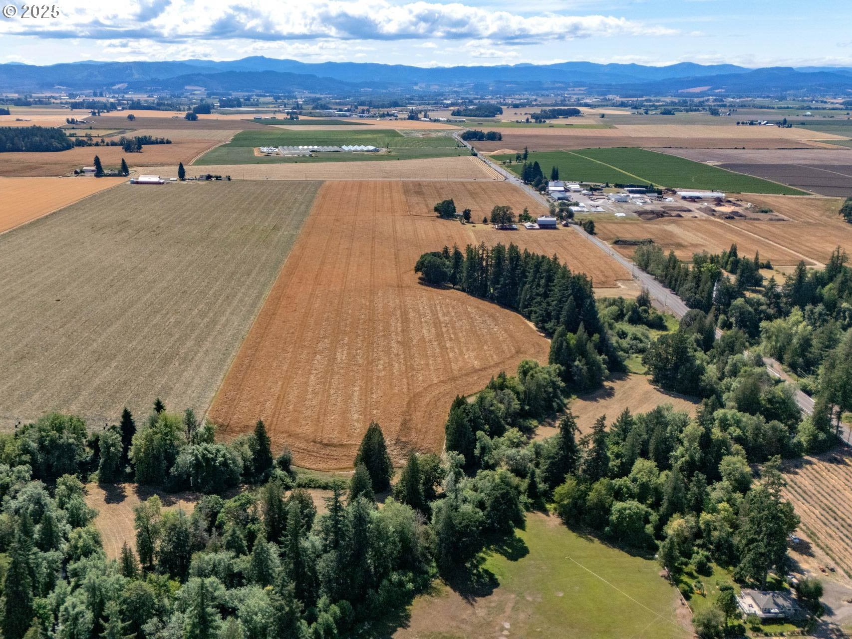 Hillsboro, Oregon, 97124, United States, 2 Bedrooms Bedrooms, ,1 BathroomBathrooms,Residential,Active,1899210