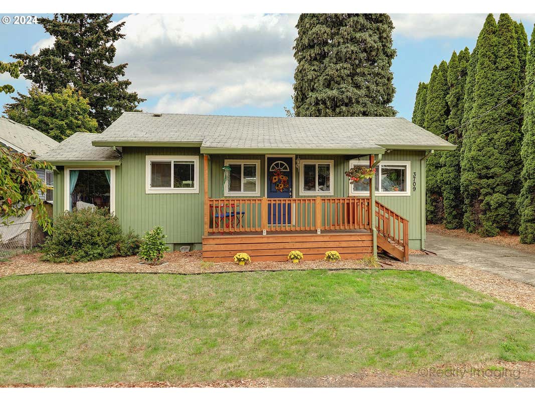 3709 N ST, VANCOUVER, WA 98663, photo 1 of 26