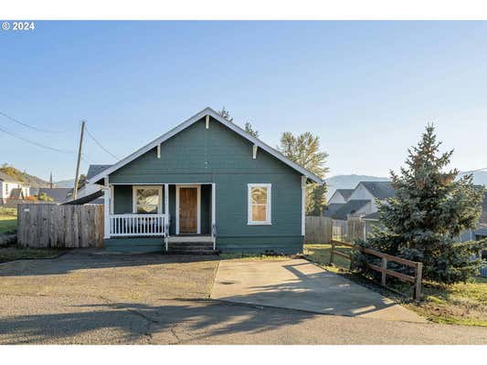 671 MEADOW AVE, ROSEBURG, OR 97470 - Image 1