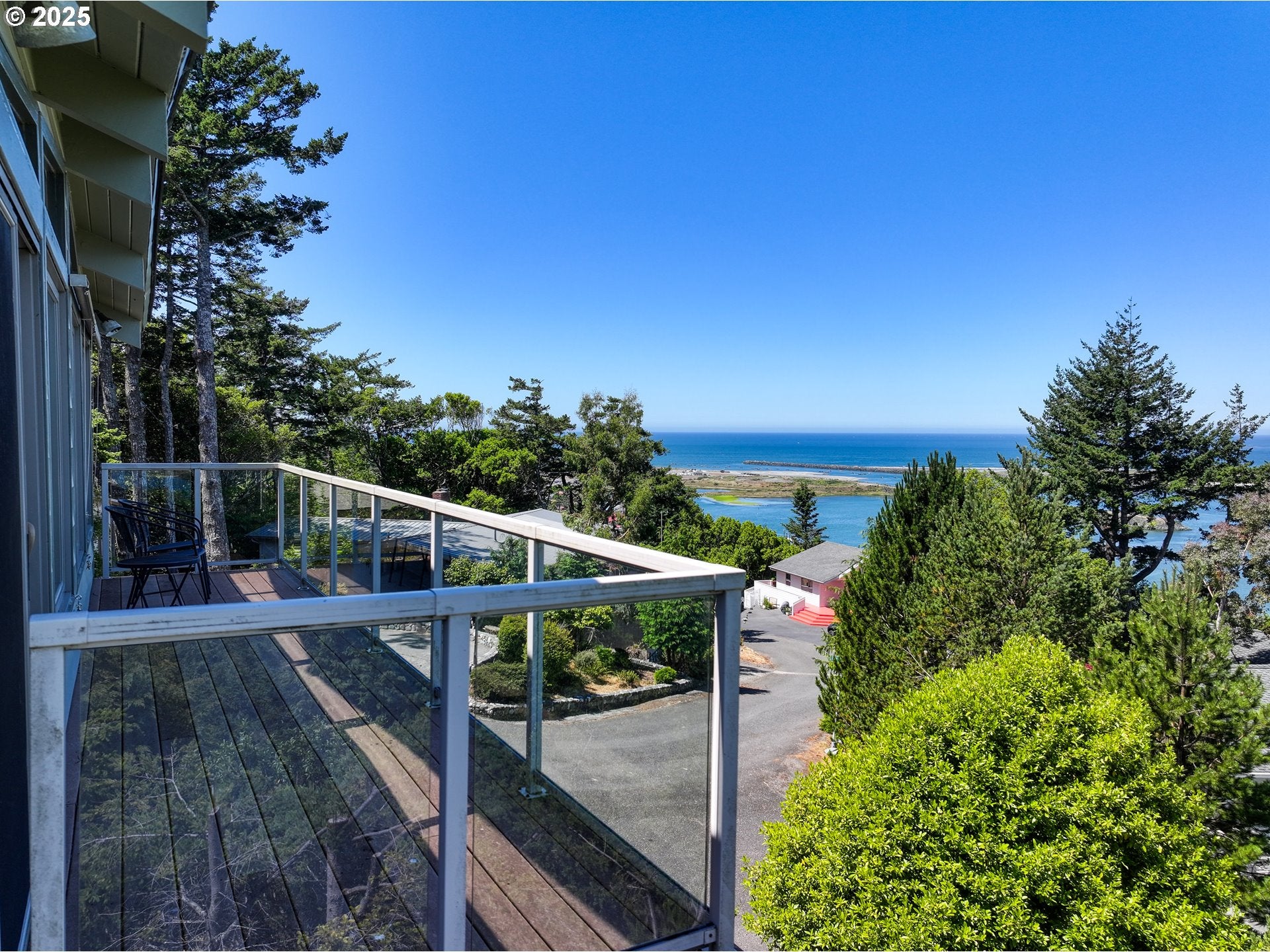 Gold Beach, Oregon, 97444, United States, 4 Bedrooms Bedrooms, ,3 BathroomsBathrooms,Residential,Active,1913016