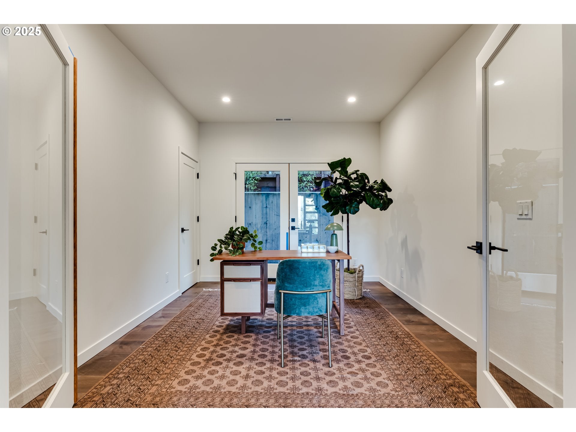 Eugene, Oregon, 97405, United States, 4 Bedrooms Bedrooms, ,3 BathroomsBathrooms,Residential,Active,2000223