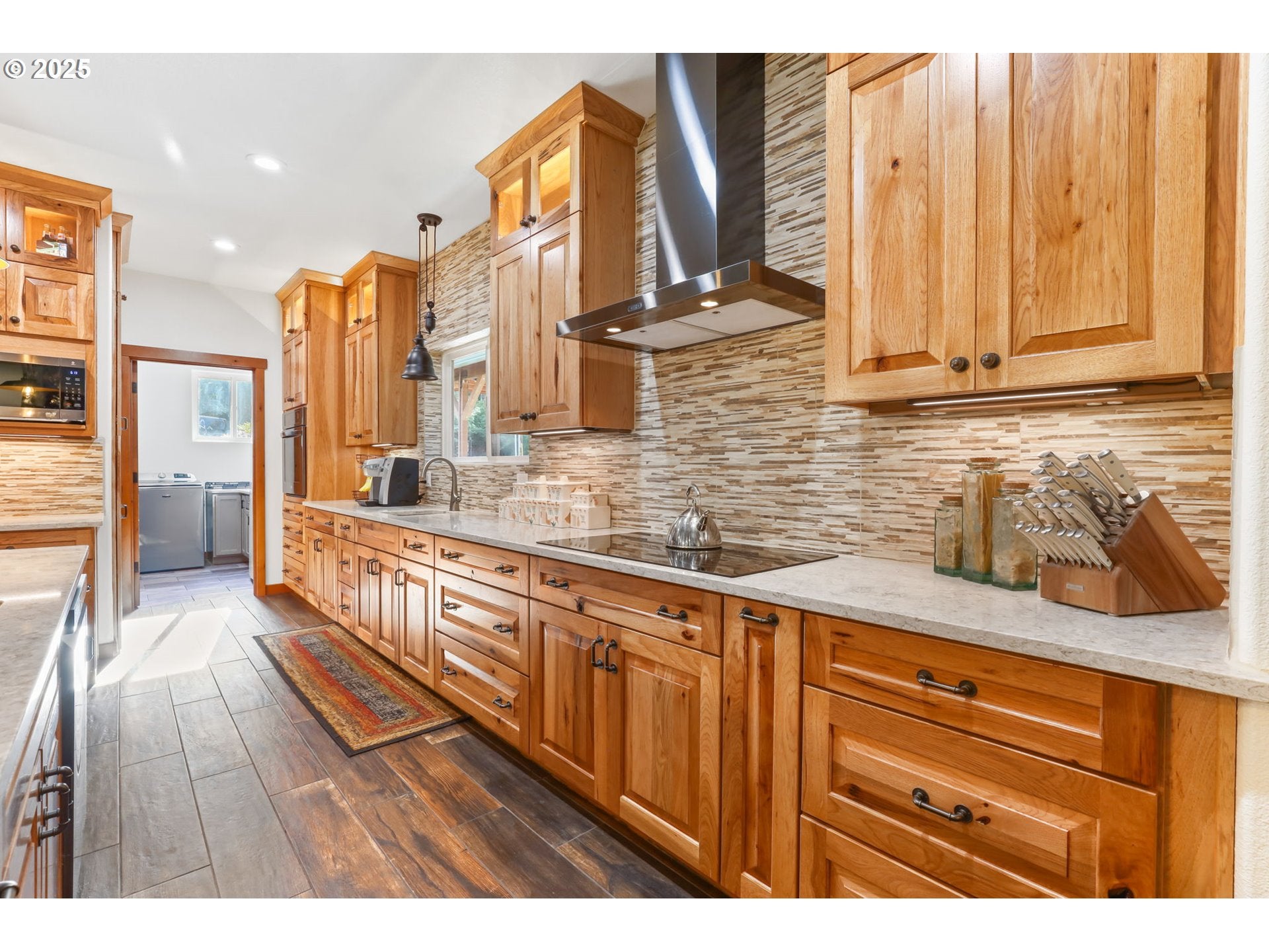 Estacada, Oregon, 97023, United States, 3 Bedrooms Bedrooms, ,3 BathroomsBathrooms,Residential,Active,1893218