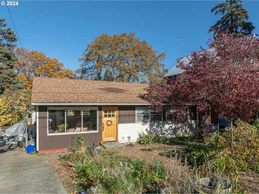 304 MAY ST, HOOD RIVER, OR 97031 - Image 1