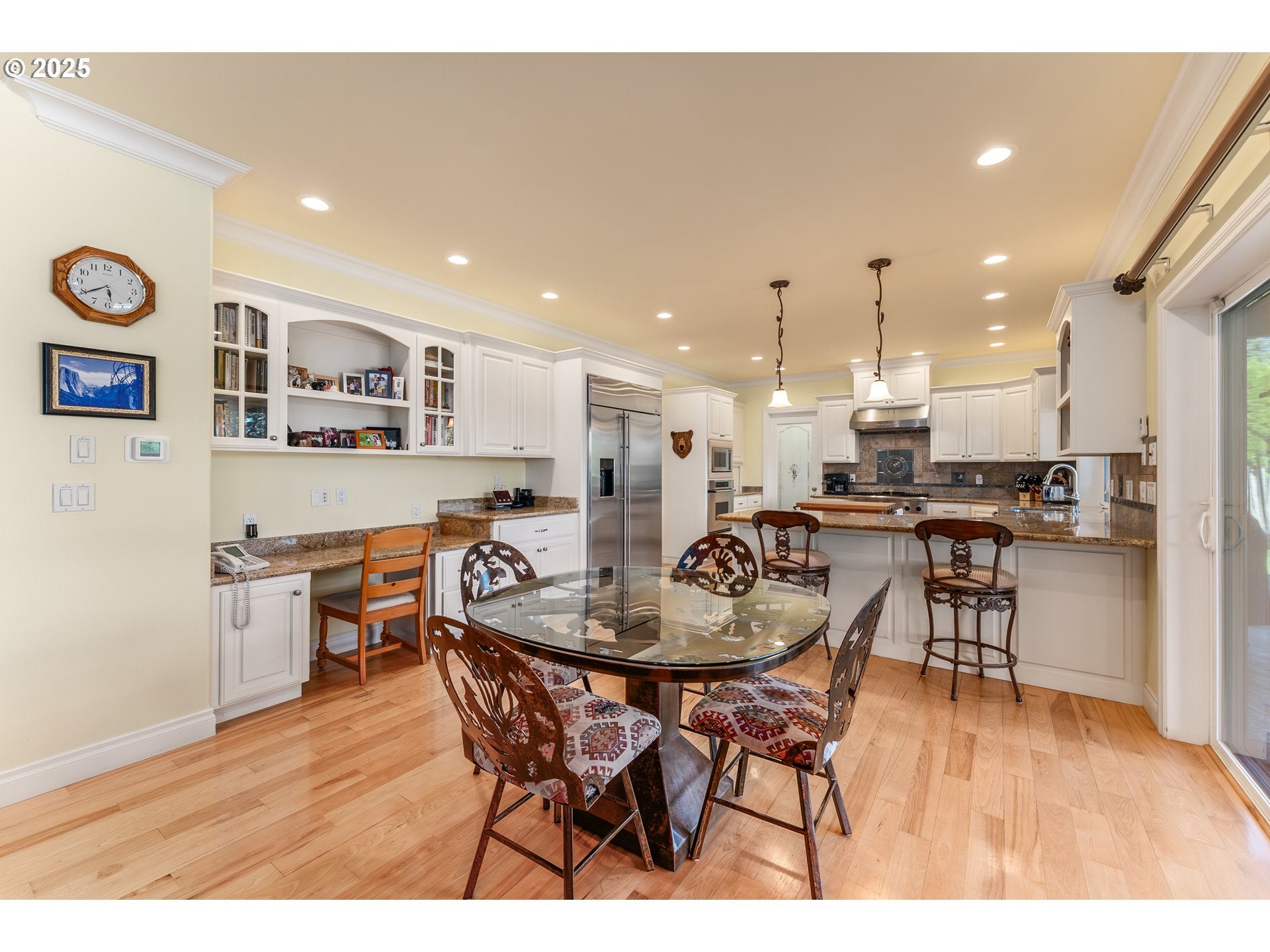 Roseburg, Oregon, 97471, United States, ,3 BathroomsBathrooms,Residential,Active,1828697