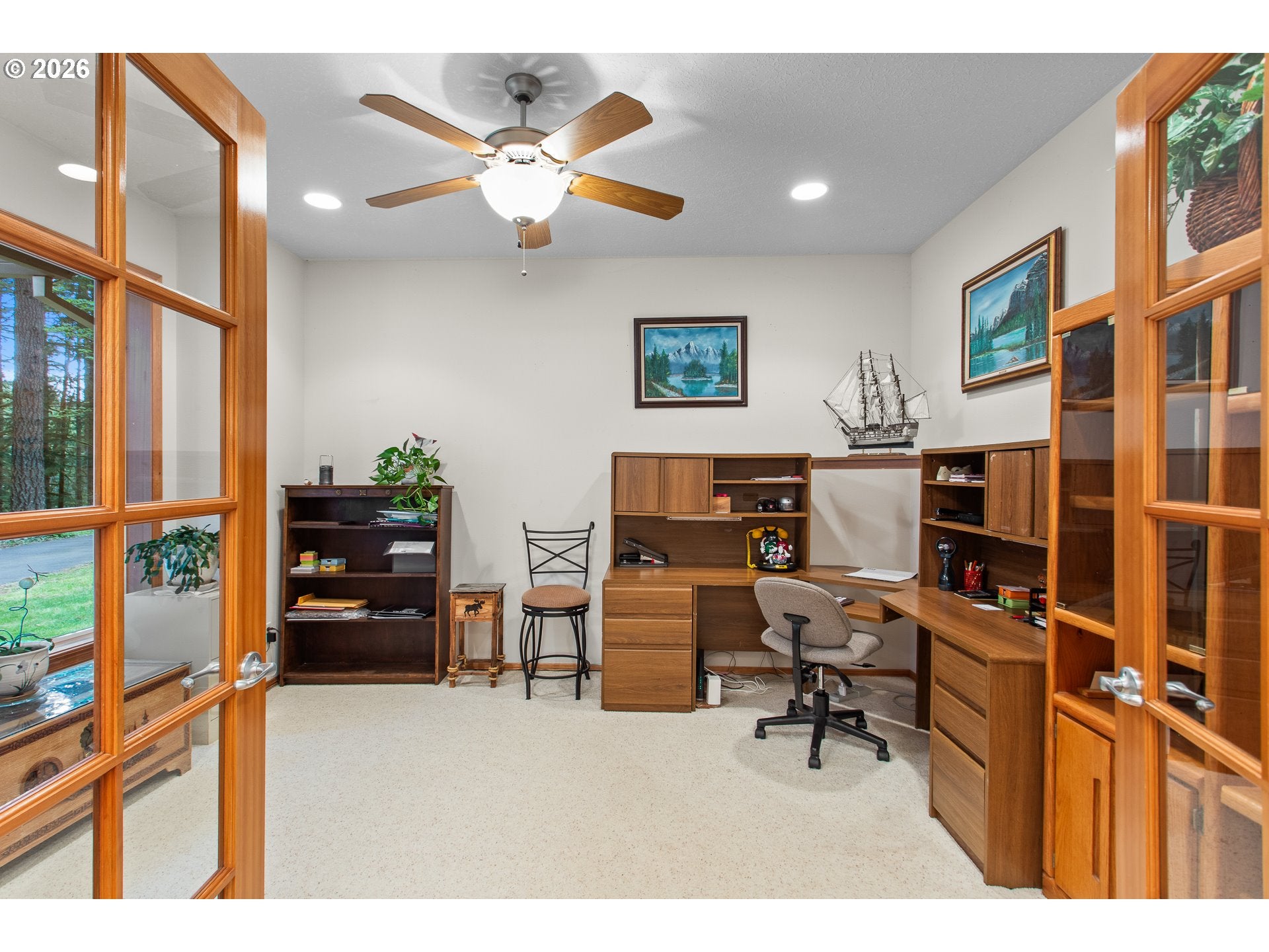 Corbett, Oregon, 97019, United States, 3 Bedrooms Bedrooms, ,3 BathroomsBathrooms,Residential,Active,2043115