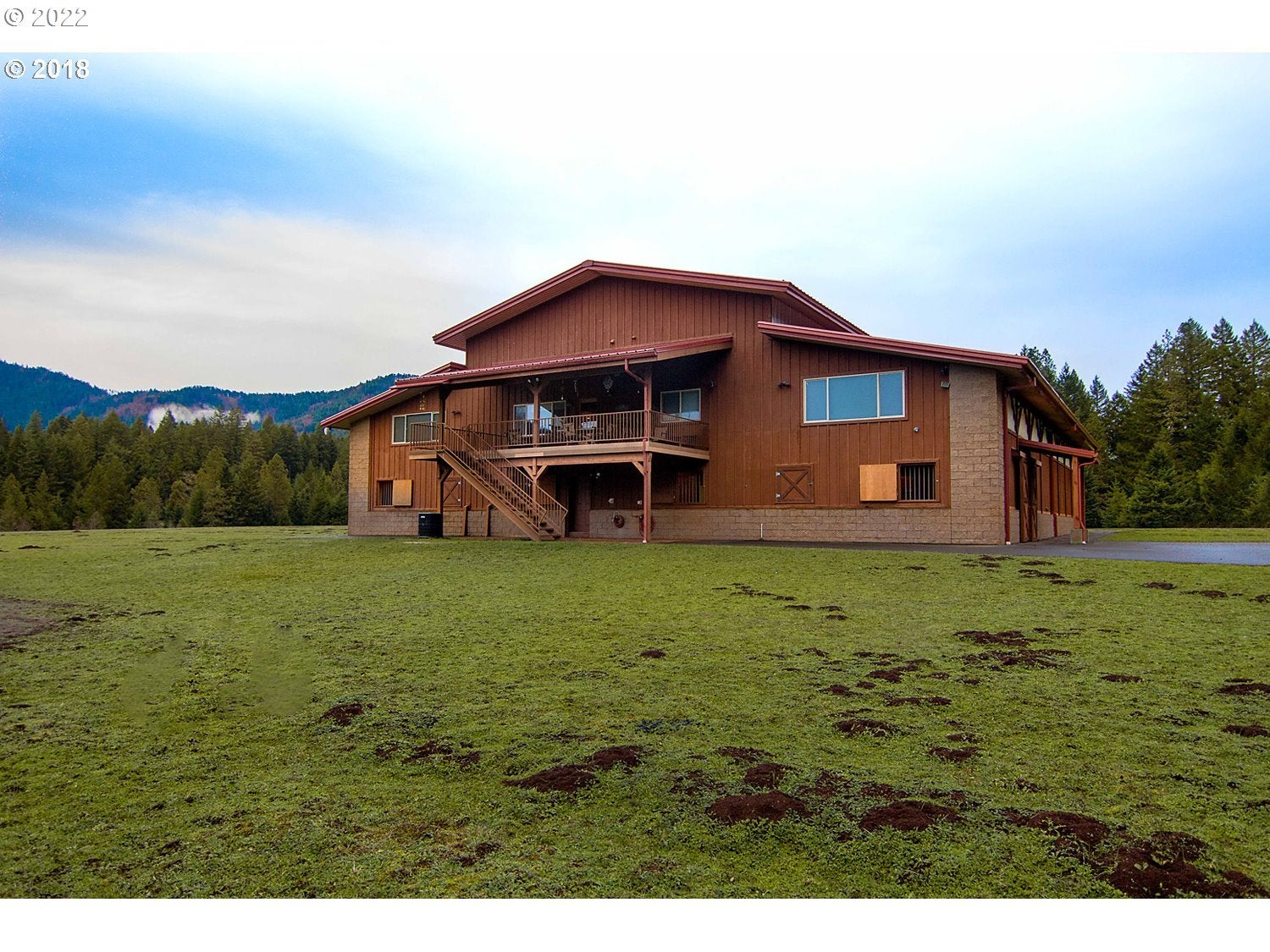 Idleyld Park, Oregon, 97447, United States, 10 Bedrooms Bedrooms, ,7 BathroomsBathrooms,Residential,Active,2017112