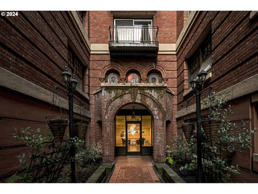 1829 NW LOVEJOY ST UNIT 303, PORTLAND, OR 97209 - Image 1