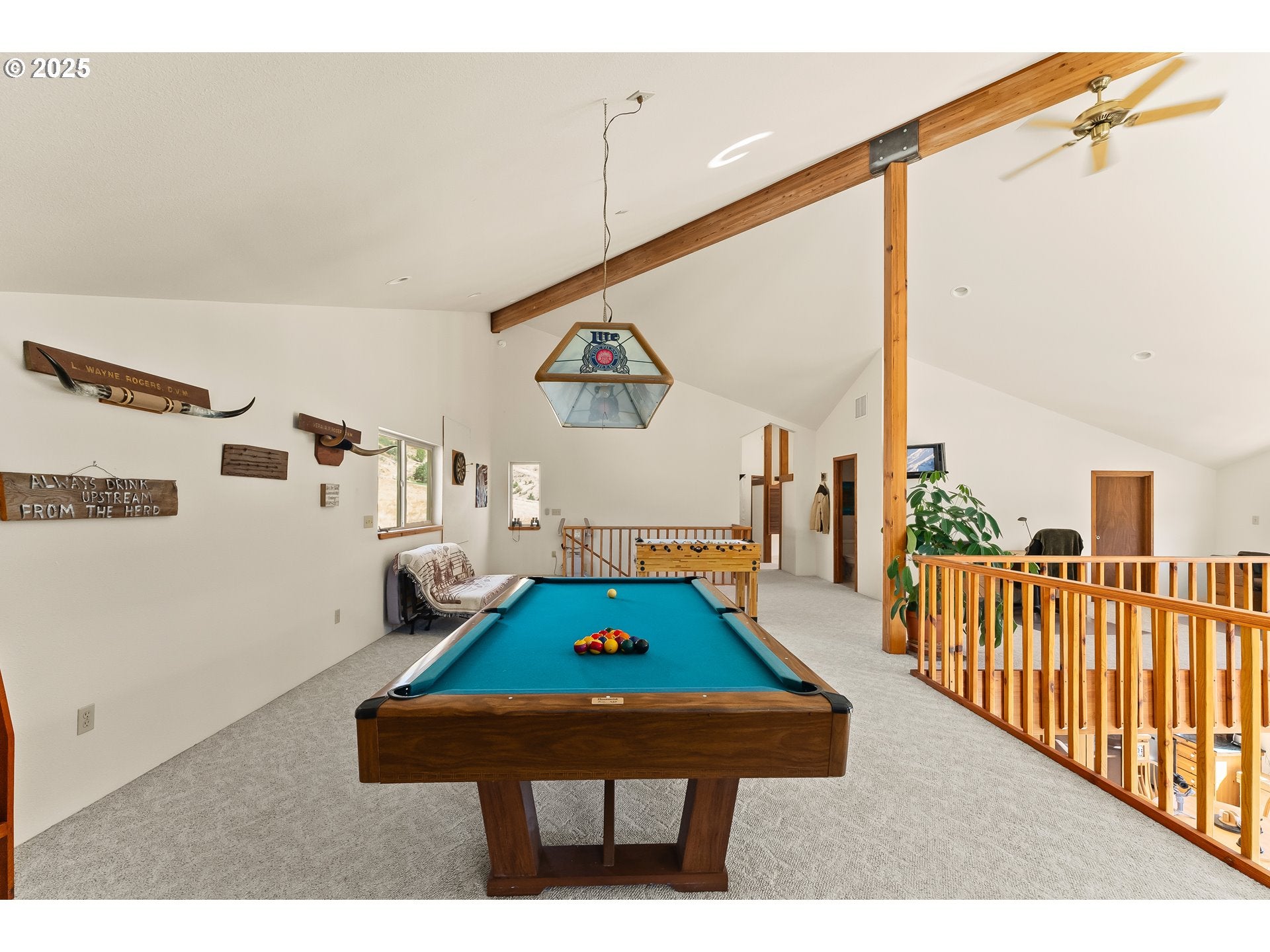 Canyonville, Oregon, 97417, United States, 3 Bedrooms Bedrooms, ,2 BathroomsBathrooms,Residential,Active,1909832