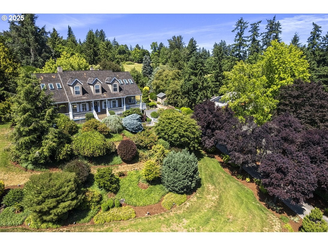 Lake Oswego, Oregon, 97034, United States, 3 Bedrooms Bedrooms, ,3 BathroomsBathrooms,Residential,Active,1862857