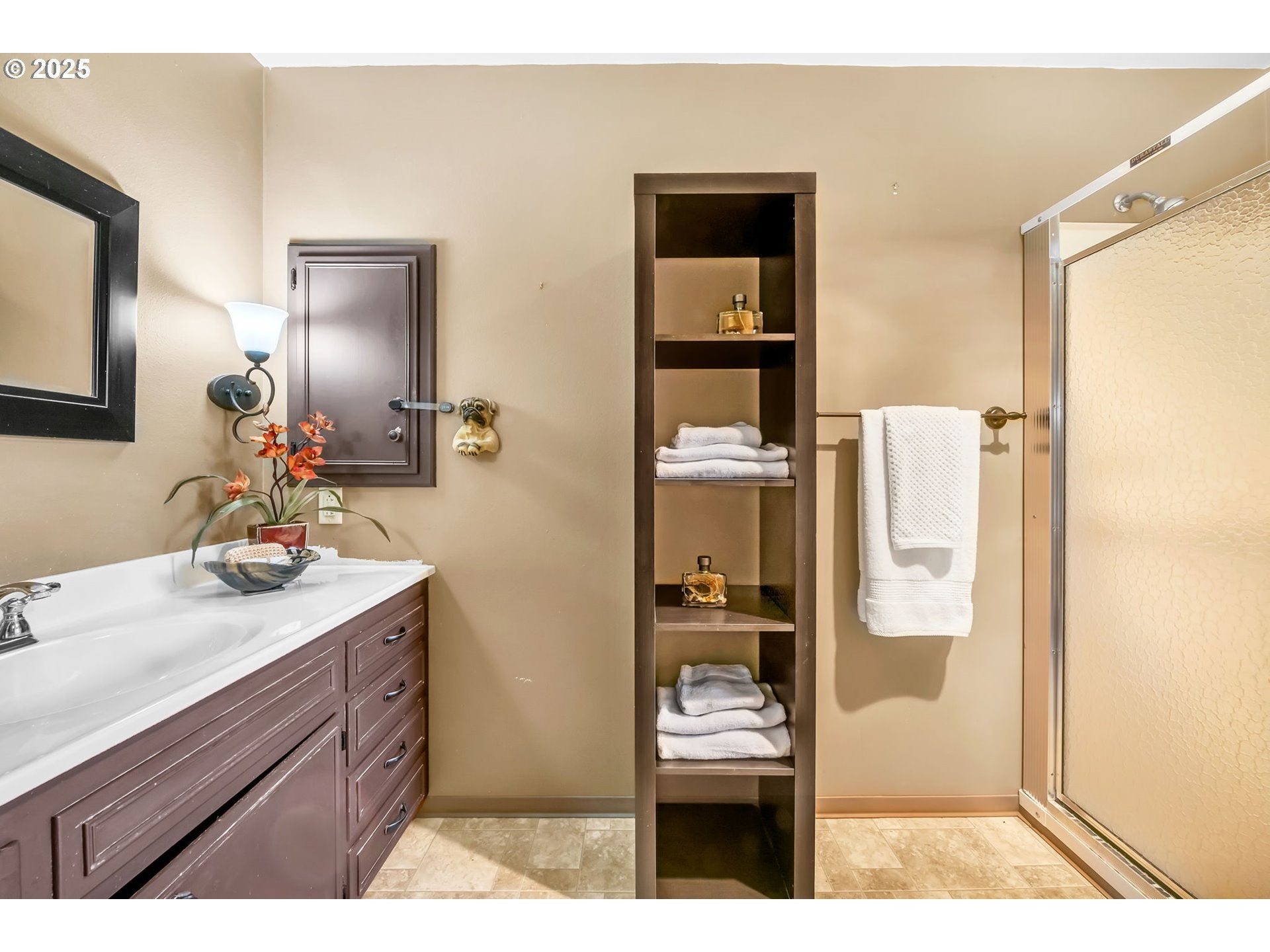 Creswell, Oregon, 97426, United States, 3 Bedrooms Bedrooms, ,3 BathroomsBathrooms,Residential,Active,1888984