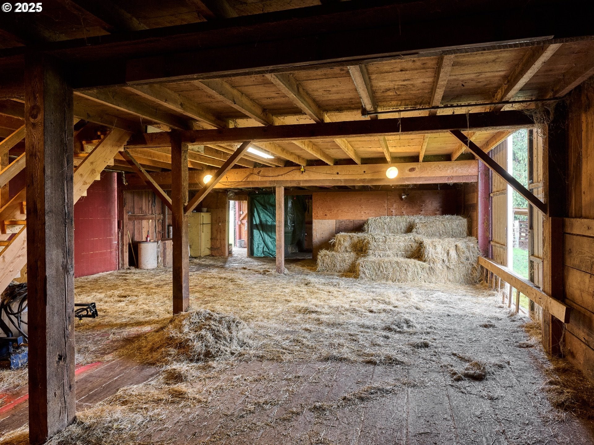 Molalla, Oregon, 97038, United States, 3 Bedrooms Bedrooms, ,2 BathroomsBathrooms,Residential,Active,1988718