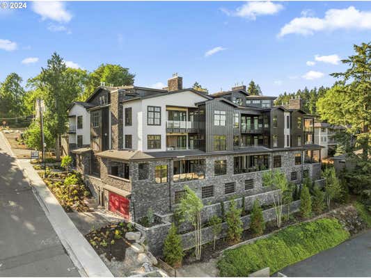 21 D AVE UNIT 4, LAKE OSWEGO, OR 97034 - Image 1