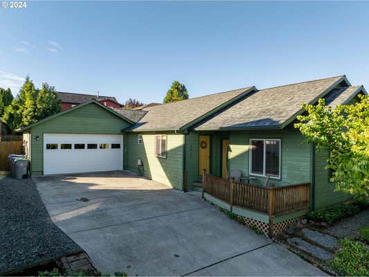 2913 HAZEL AVE, HOOD RIVER, OR 97031 - Image 1