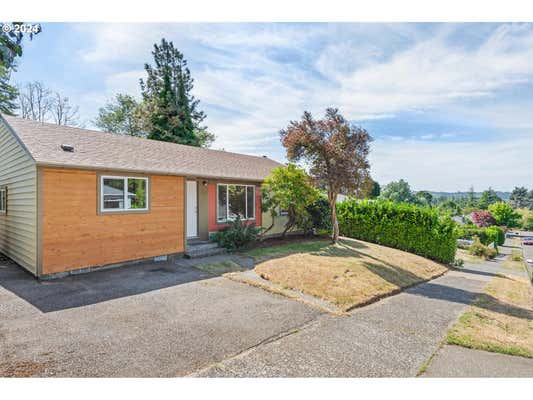 1697 COTTONWOOD AVE, COOS BAY, OR 97420 - Image 1