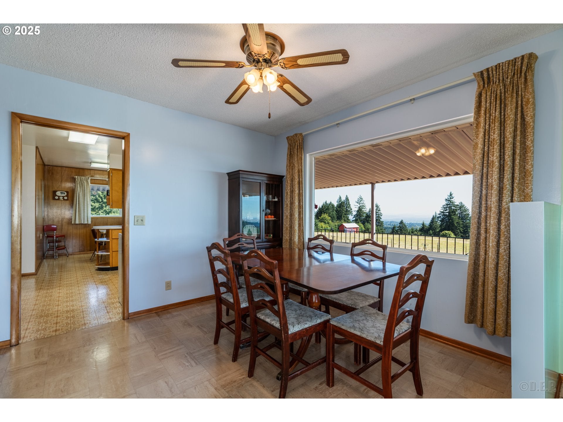 Scappoose, Oregon, 97056, United States, 4 Bedrooms Bedrooms, ,2 BathroomsBathrooms,Residential,Active,1914619