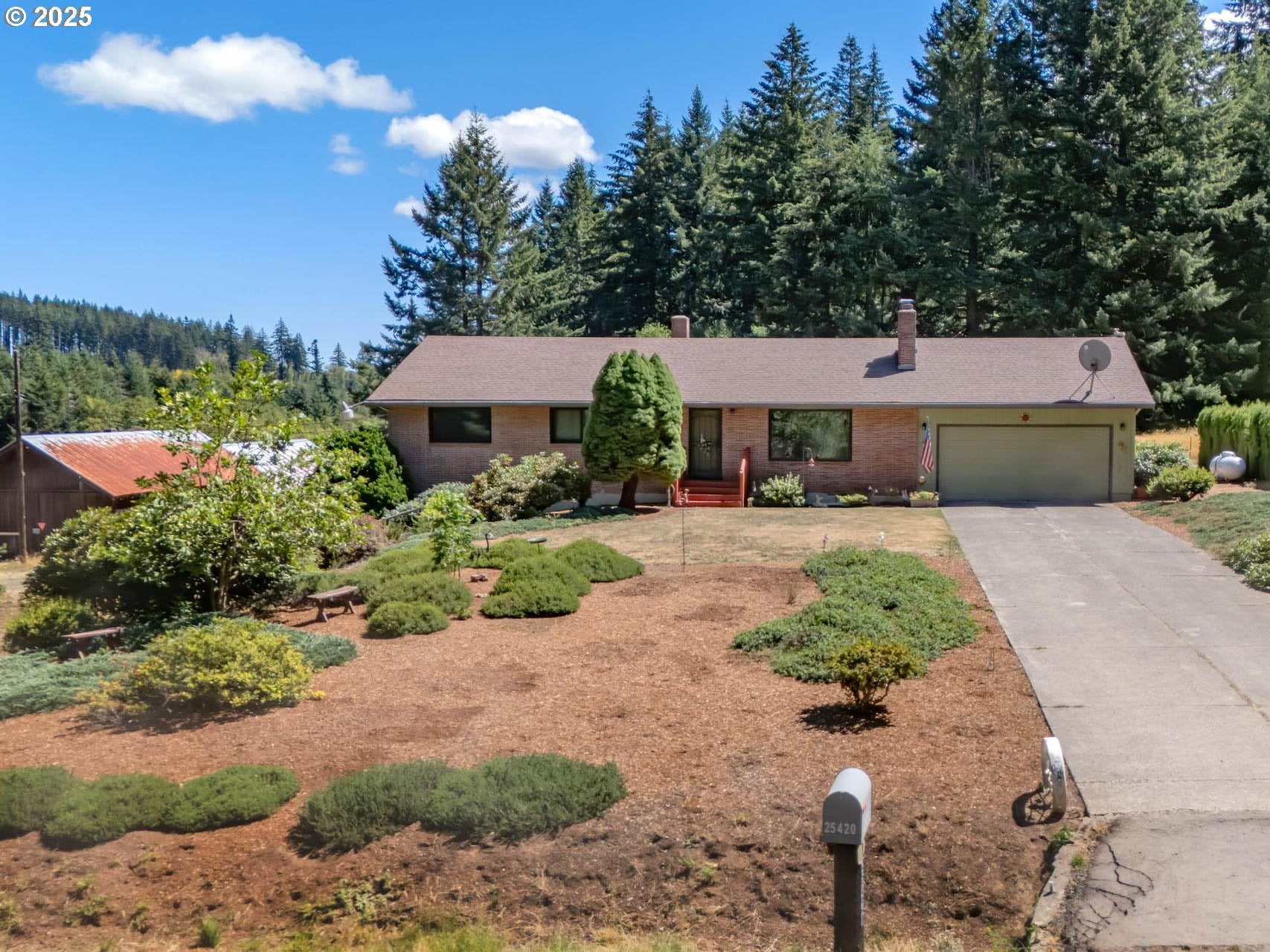 North Plains, Oregon, 97133, United States, 3 Bedrooms Bedrooms, ,3 BathroomsBathrooms,Residential,Active,1922324