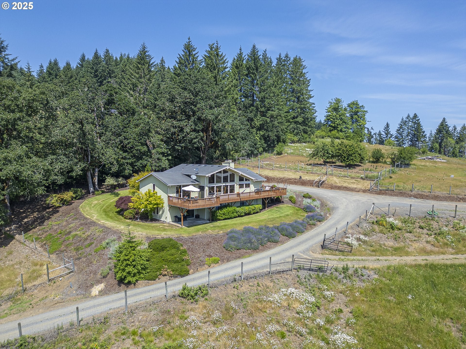 Mcminnville, Oregon, 97128, United States, 4 Bedrooms Bedrooms, ,3 BathroomsBathrooms,Residential,Active,1853796