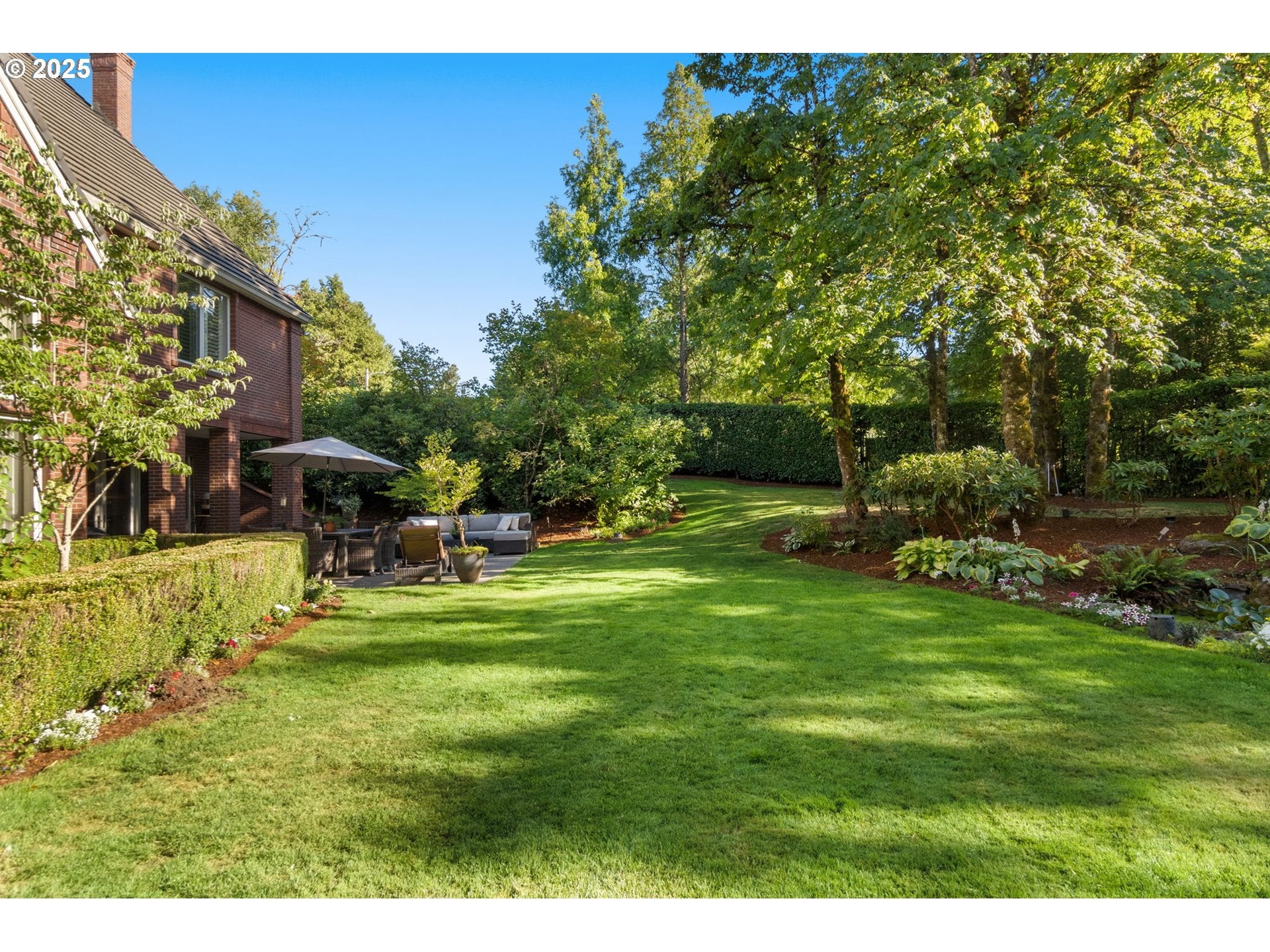 Portland, Oregon, 97229, United States, 5 Bedrooms Bedrooms, ,6 BathroomsBathrooms,Residential,Active,1894169