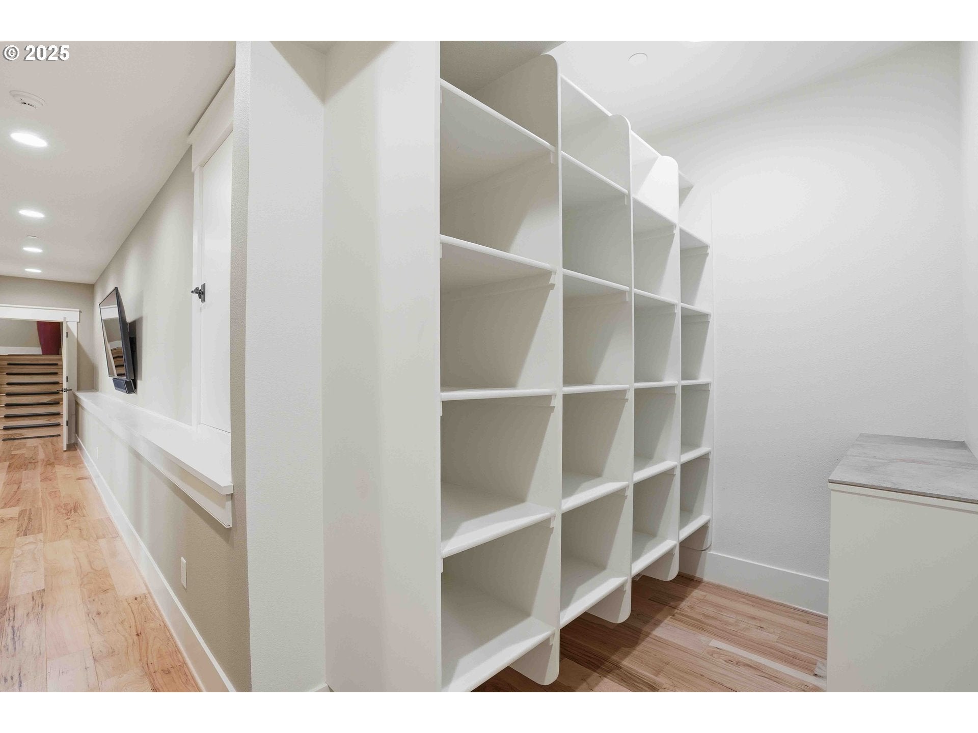 Vancouver, Washington, 98661, United States, 4 Bedrooms Bedrooms, ,7 BathroomsBathrooms,Residential,Active,1985581