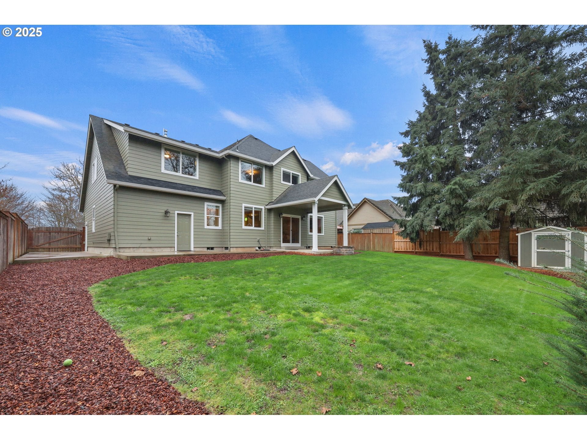 Eugene, Oregon, 97408, United States, 5 Bedrooms Bedrooms, ,3 BathroomsBathrooms,Residential,Active,2007072