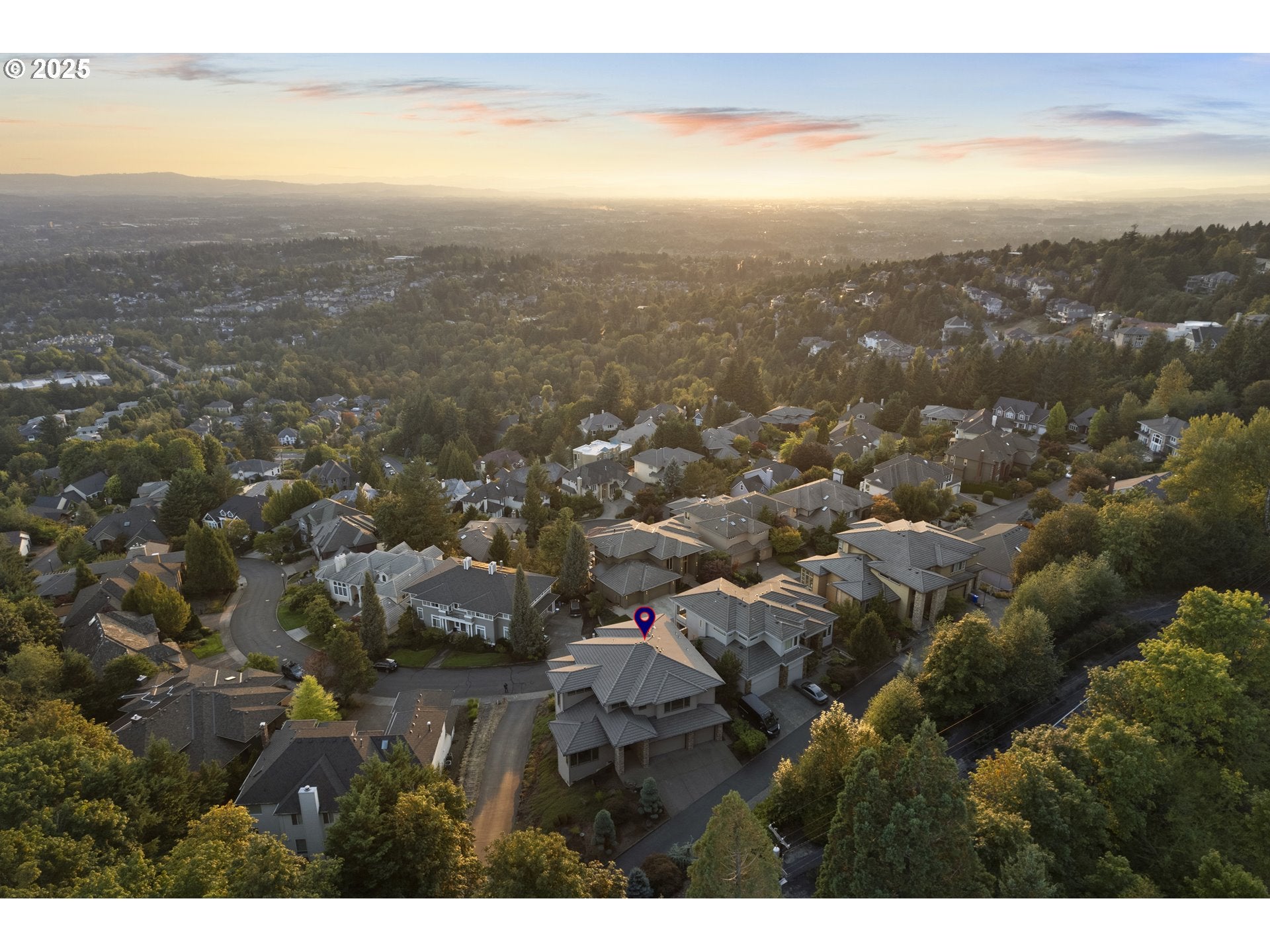 Portland, Oregon, 97229, United States, 4 Bedrooms Bedrooms, ,4 BathroomsBathrooms,Residential,Active,1945335