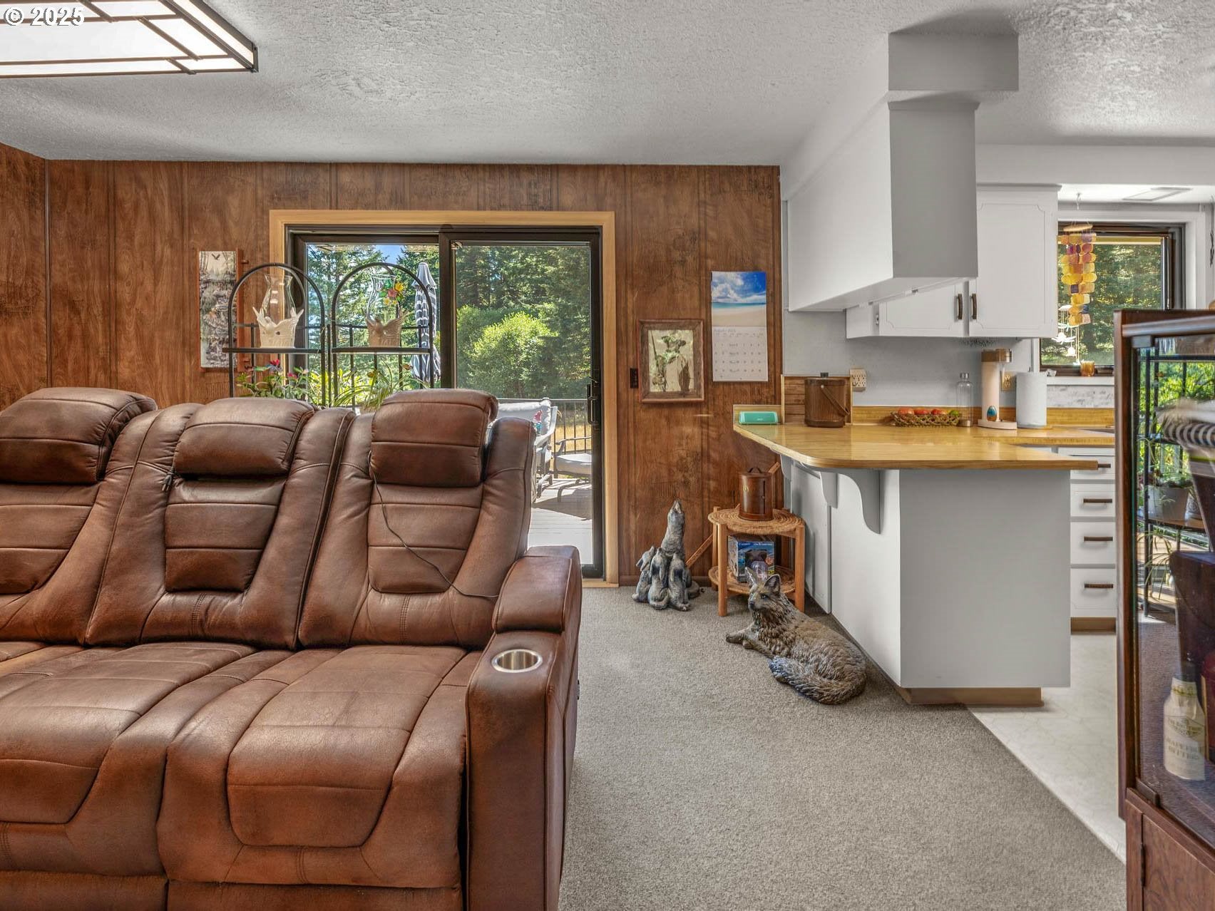 North Plains, Oregon, 97133, United States, 3 Bedrooms Bedrooms, ,3 BathroomsBathrooms,Residential,Active,1922324