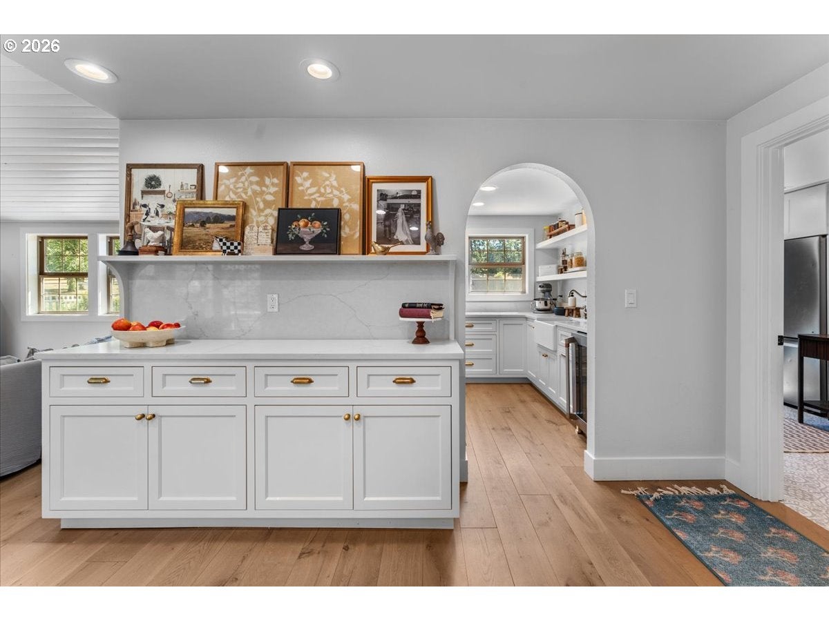 Eagle Creek, Oregon, 97022, United States, 4 Bedrooms Bedrooms, ,5 BathroomsBathrooms,Residential,Active,2007176