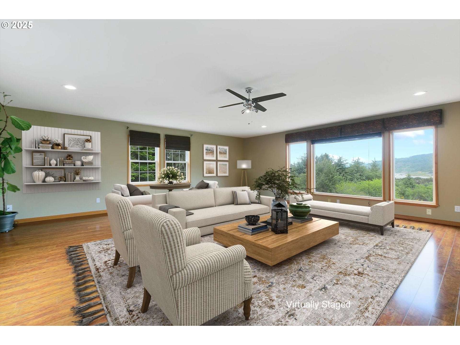 Gold Beach, Oregon, 97444, United States, 4 Bedrooms Bedrooms, ,5 BathroomsBathrooms,Residential,Active,1899243