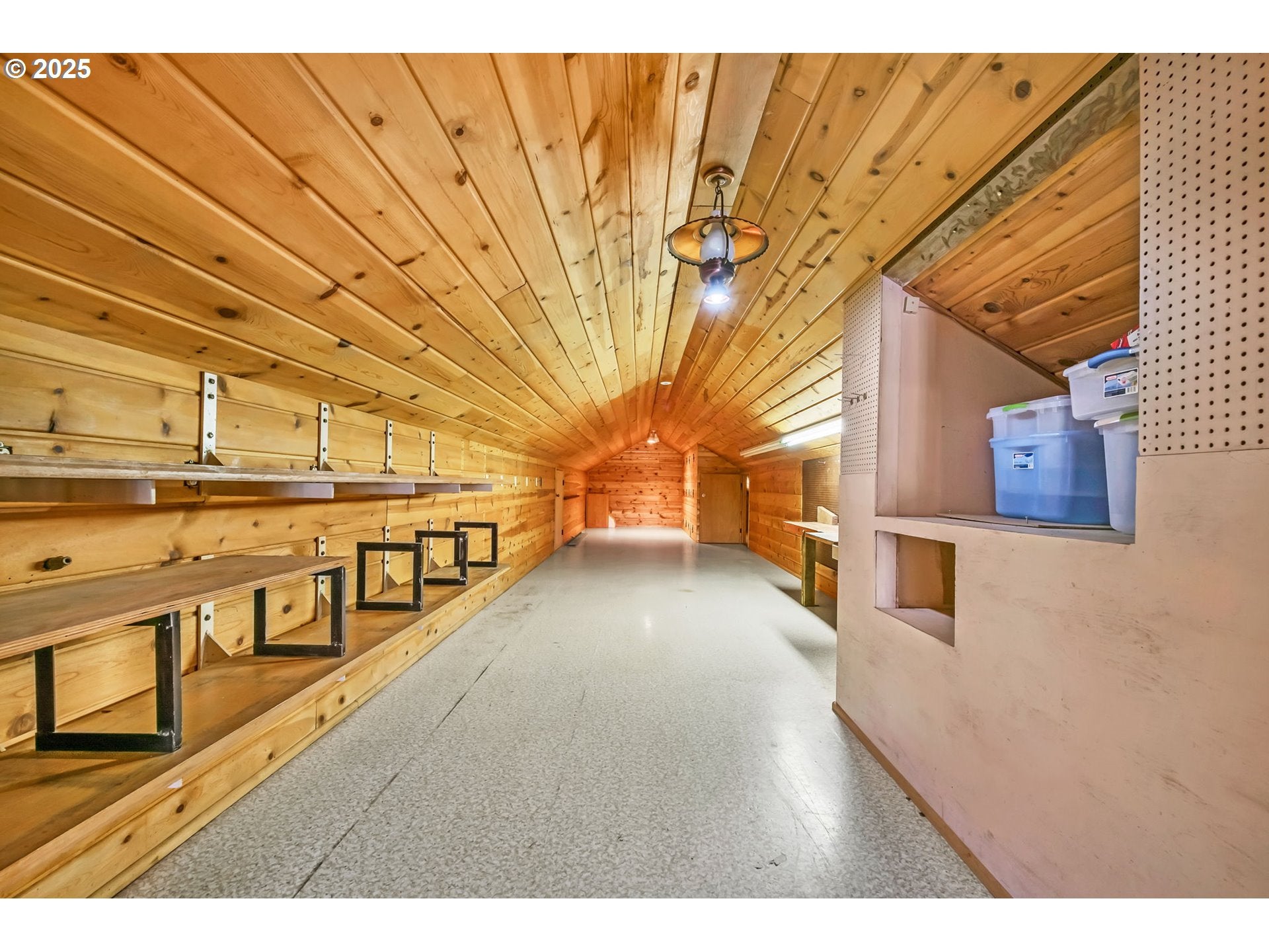 Creswell, Oregon, 97426, United States, 3 Bedrooms Bedrooms, ,3 BathroomsBathrooms,Residential,Active,1888984