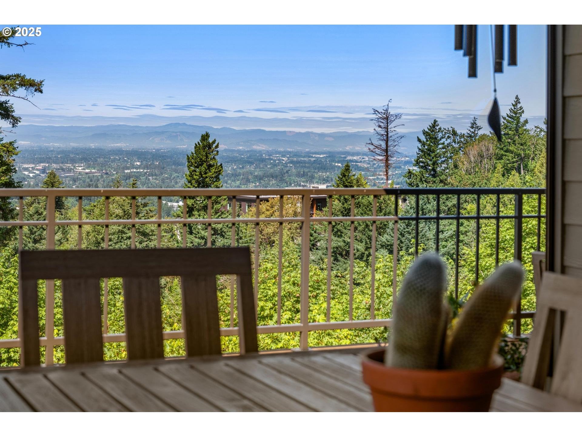 Portland, Oregon, 97225, United States, 4 Bedrooms Bedrooms, ,5 BathroomsBathrooms,Residential,Active,1936425