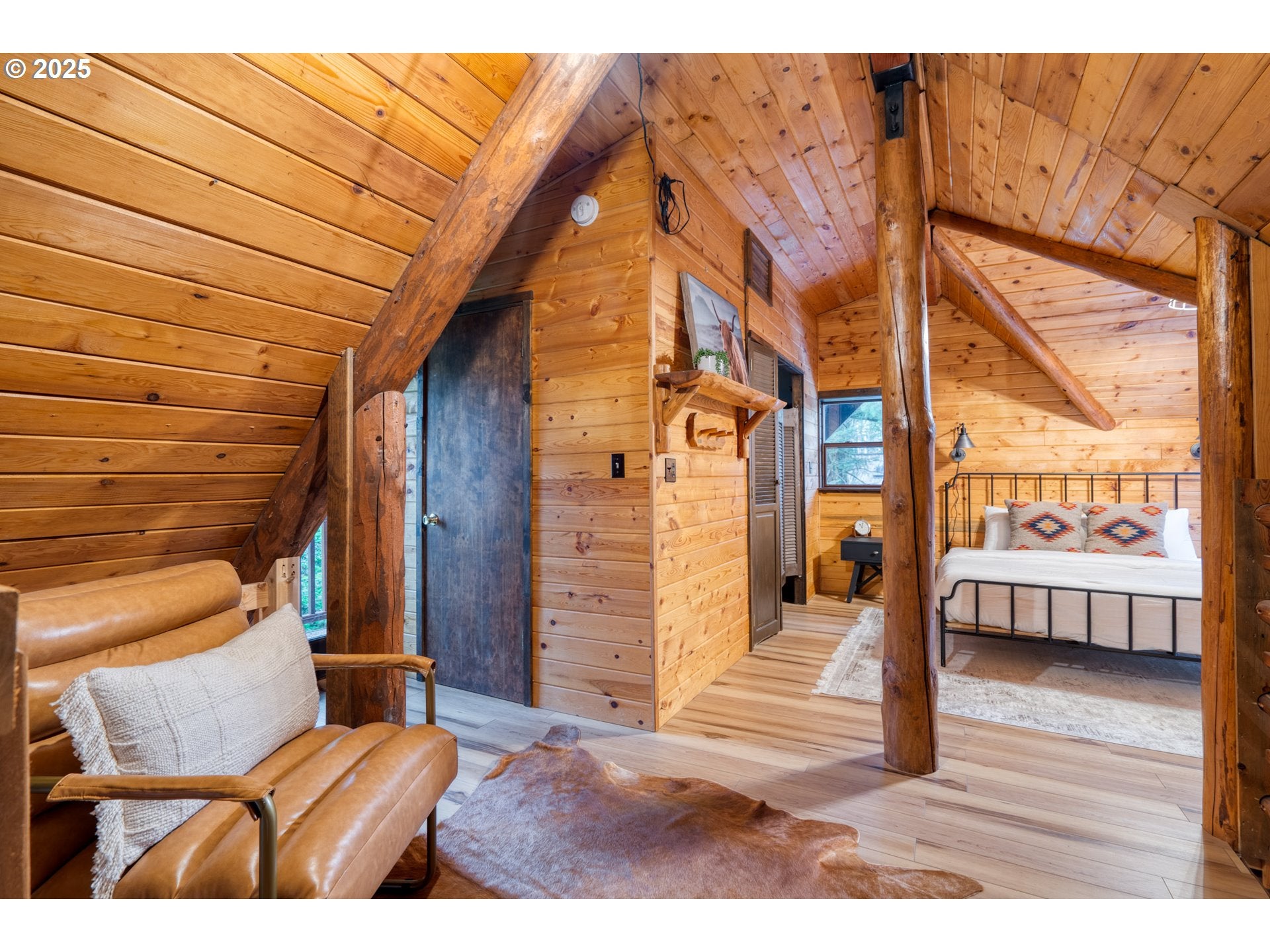 Welches, Oregon, 97067, United States, ,4 BathroomsBathrooms,Residential,Active,1764882