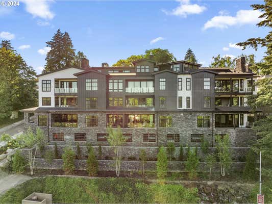 21 D AVE UNIT 3, LAKE OSWEGO, OR 97034 - Image 1