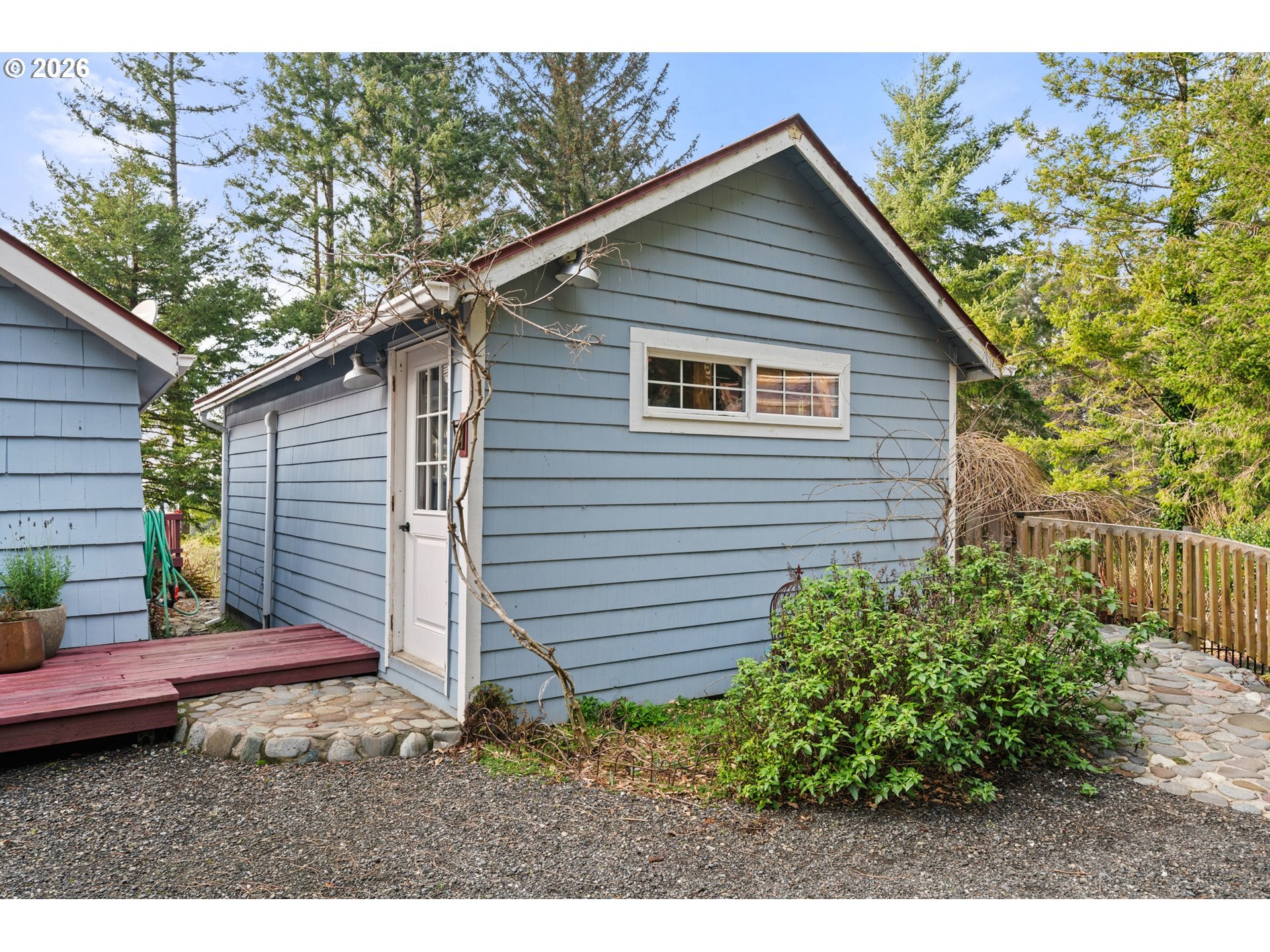 Gold Beach, Oregon, 97444, United States, 3 Bedrooms Bedrooms, ,2 BathroomsBathrooms,Residential,Active,2011203