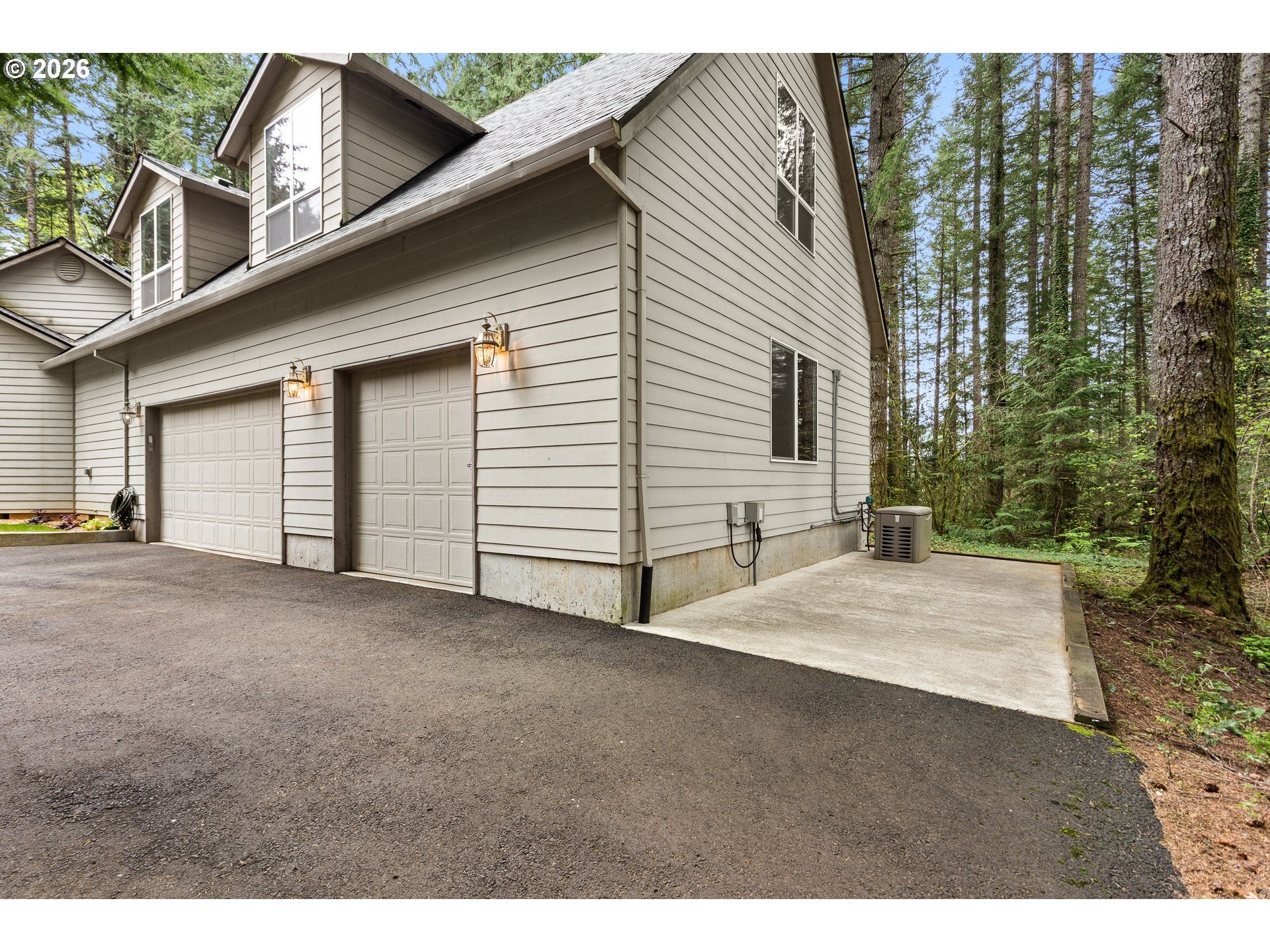 Corbett, Oregon, 97019, United States, 3 Bedrooms Bedrooms, ,3 BathroomsBathrooms,Residential,Active,2043115