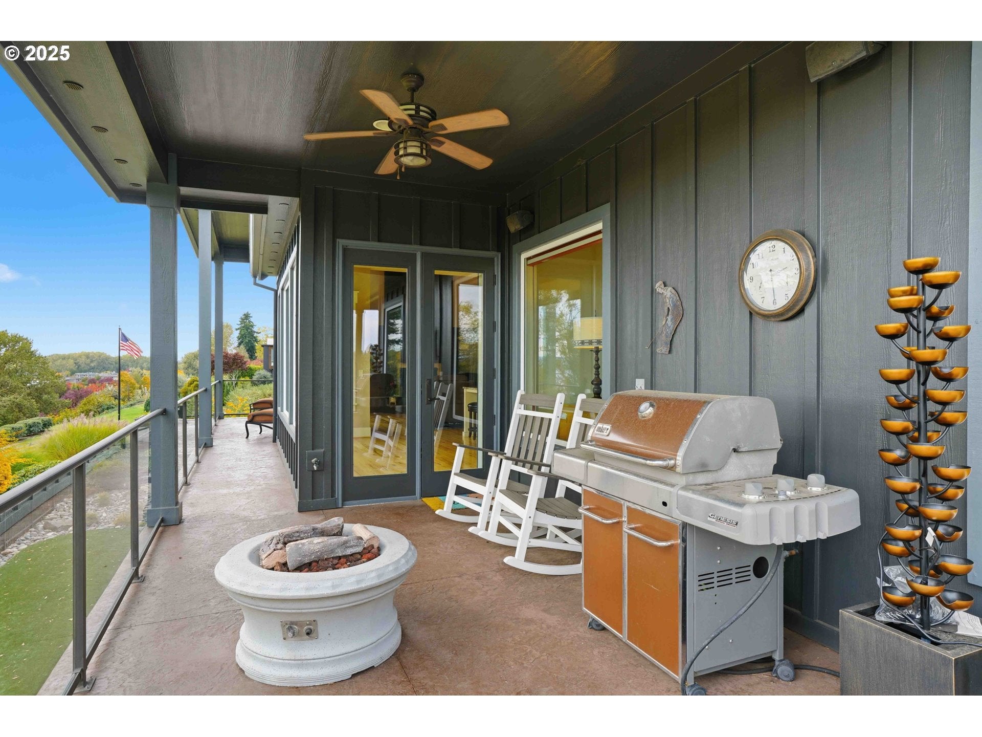 Vancouver, Washington, 98661, United States, 4 Bedrooms Bedrooms, ,7 BathroomsBathrooms,Residential,Active,1985581