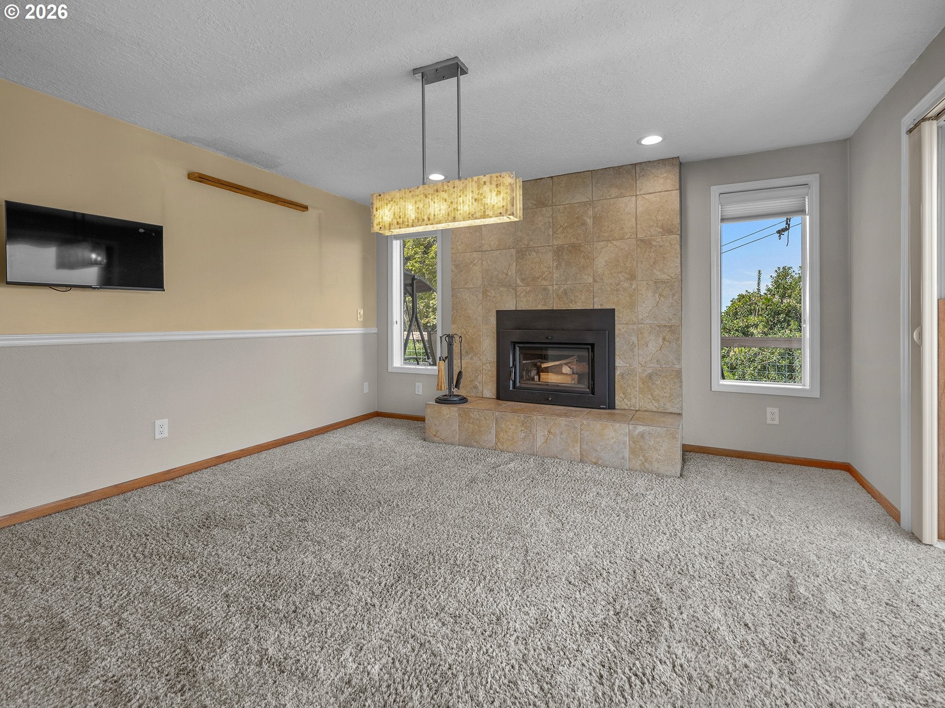Hillsboro, Oregon, 97123, United States, 5 Bedrooms Bedrooms, ,3 BathroomsBathrooms,Residential,Active,2044567