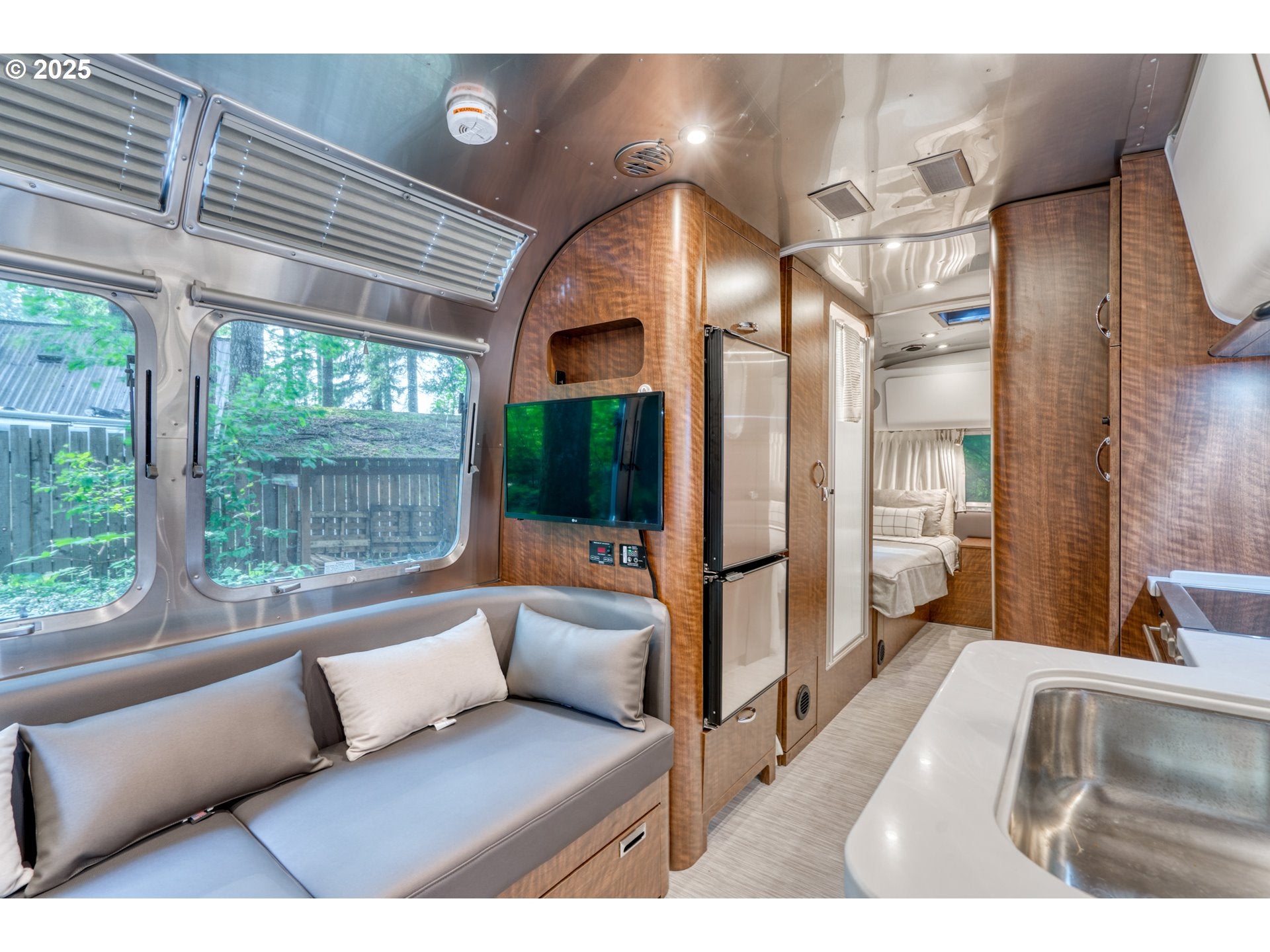 Welches, Oregon, 97067, United States, ,4 BathroomsBathrooms,Residential,Active,1764882