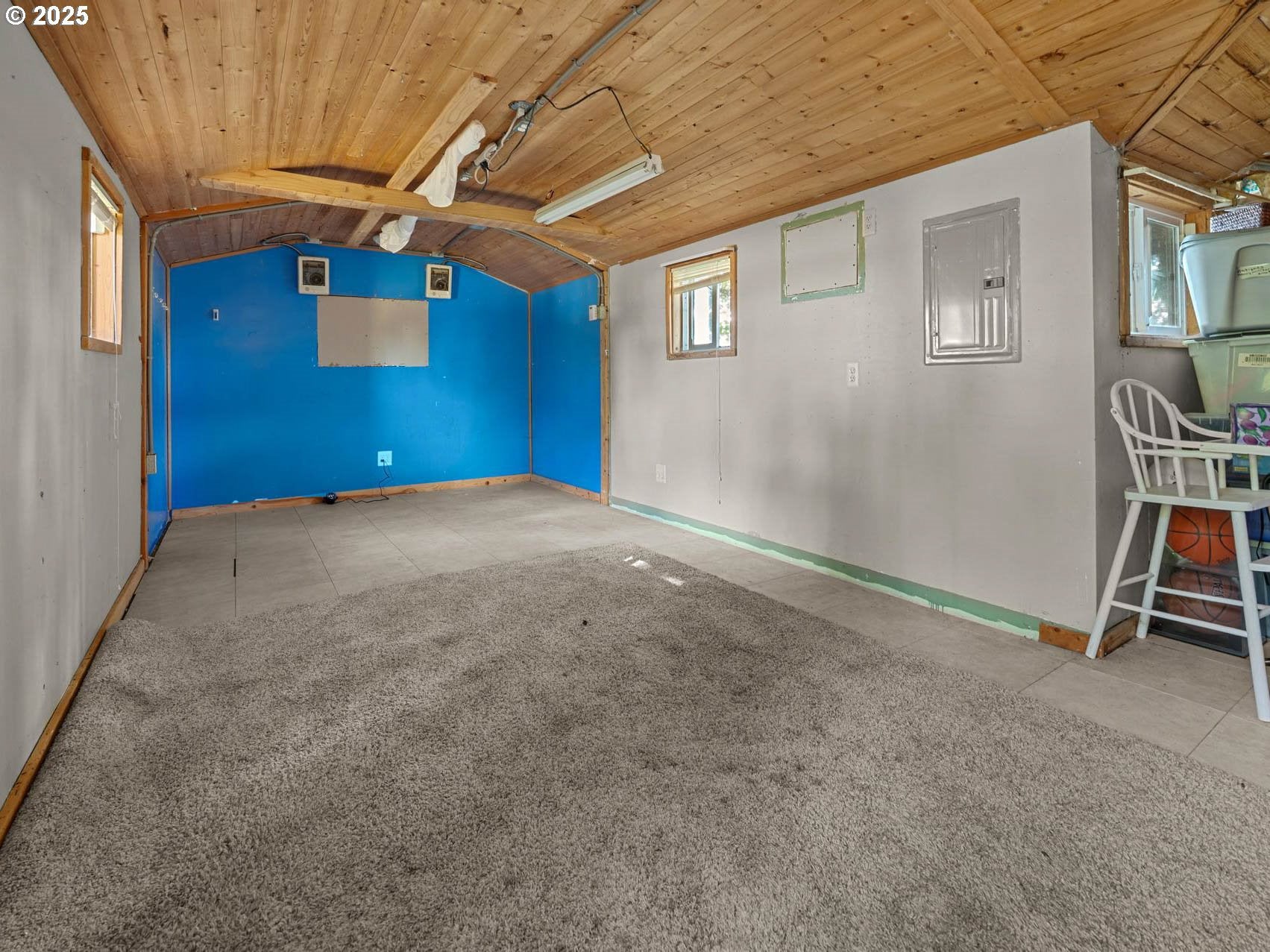 Hillsboro, Oregon, 97124, United States, 2 Bedrooms Bedrooms, ,1 BathroomBathrooms,Residential,Active,1899210