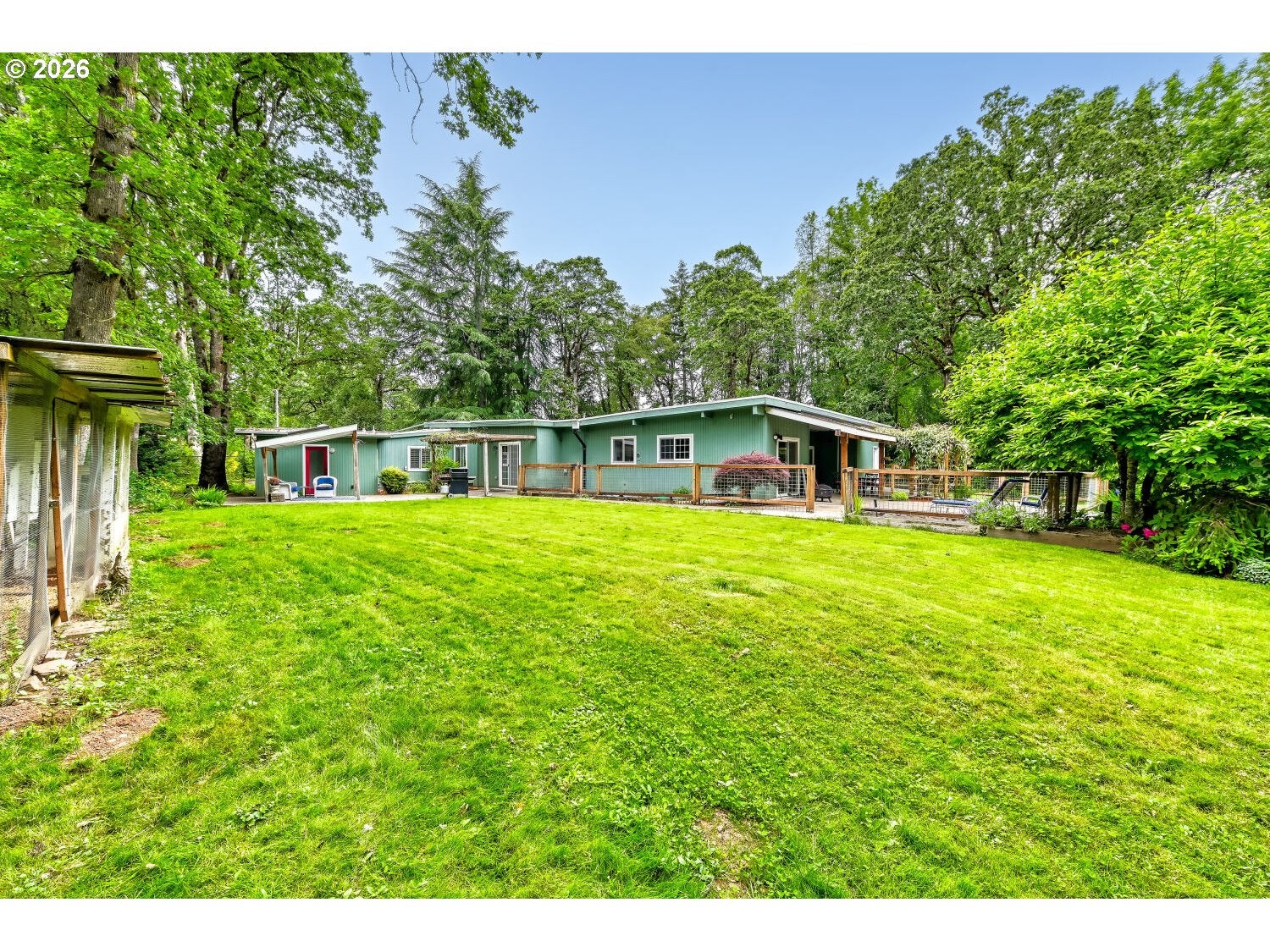 Milwaukie, Oregon, 97267, United States, 5 Bedrooms Bedrooms, ,4 BathroomsBathrooms,Residential,Active,2044550