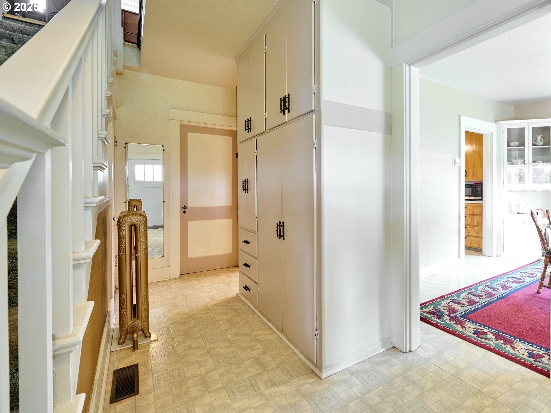 Molalla, Oregon, 97038, United States, 3 Bedrooms Bedrooms, ,2 BathroomsBathrooms,Residential,Active,1988718