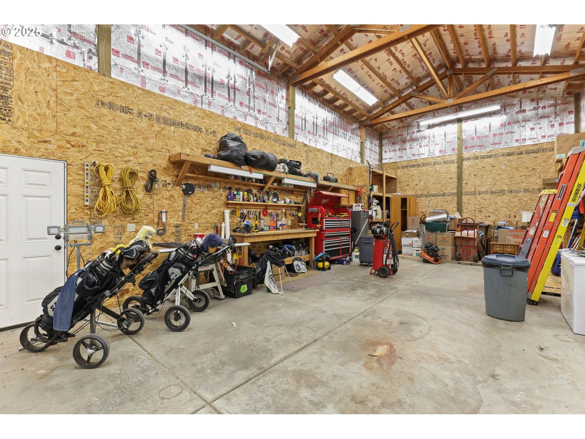 Estacada, Oregon, 97023, United States, 3 Bedrooms Bedrooms, ,3 BathroomsBathrooms,Residential,Active,1893218