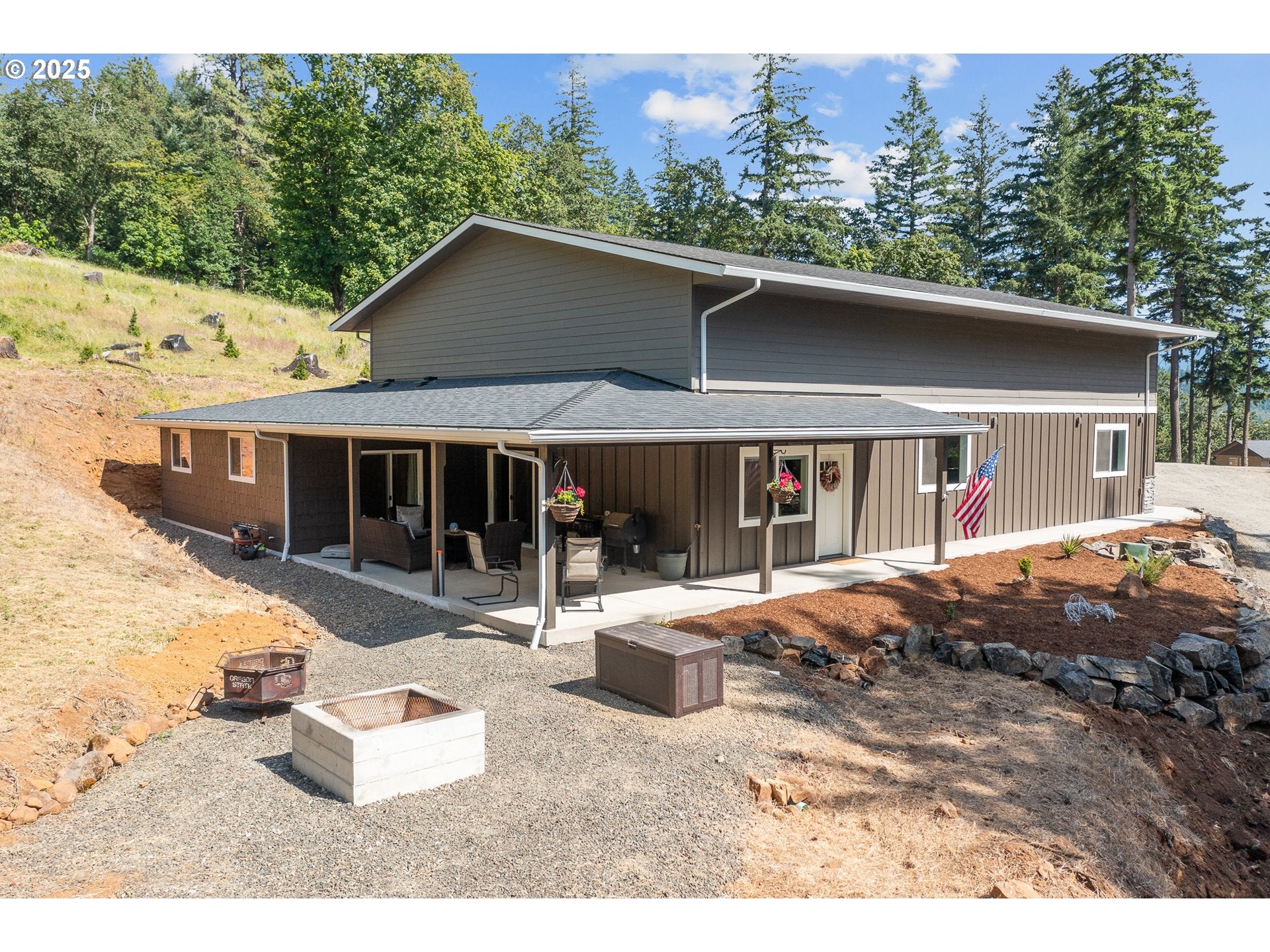 Brownsville, Oregon, 97327, United States, 4 Bedrooms Bedrooms, ,4 BathroomsBathrooms,Residential,Active,1863465