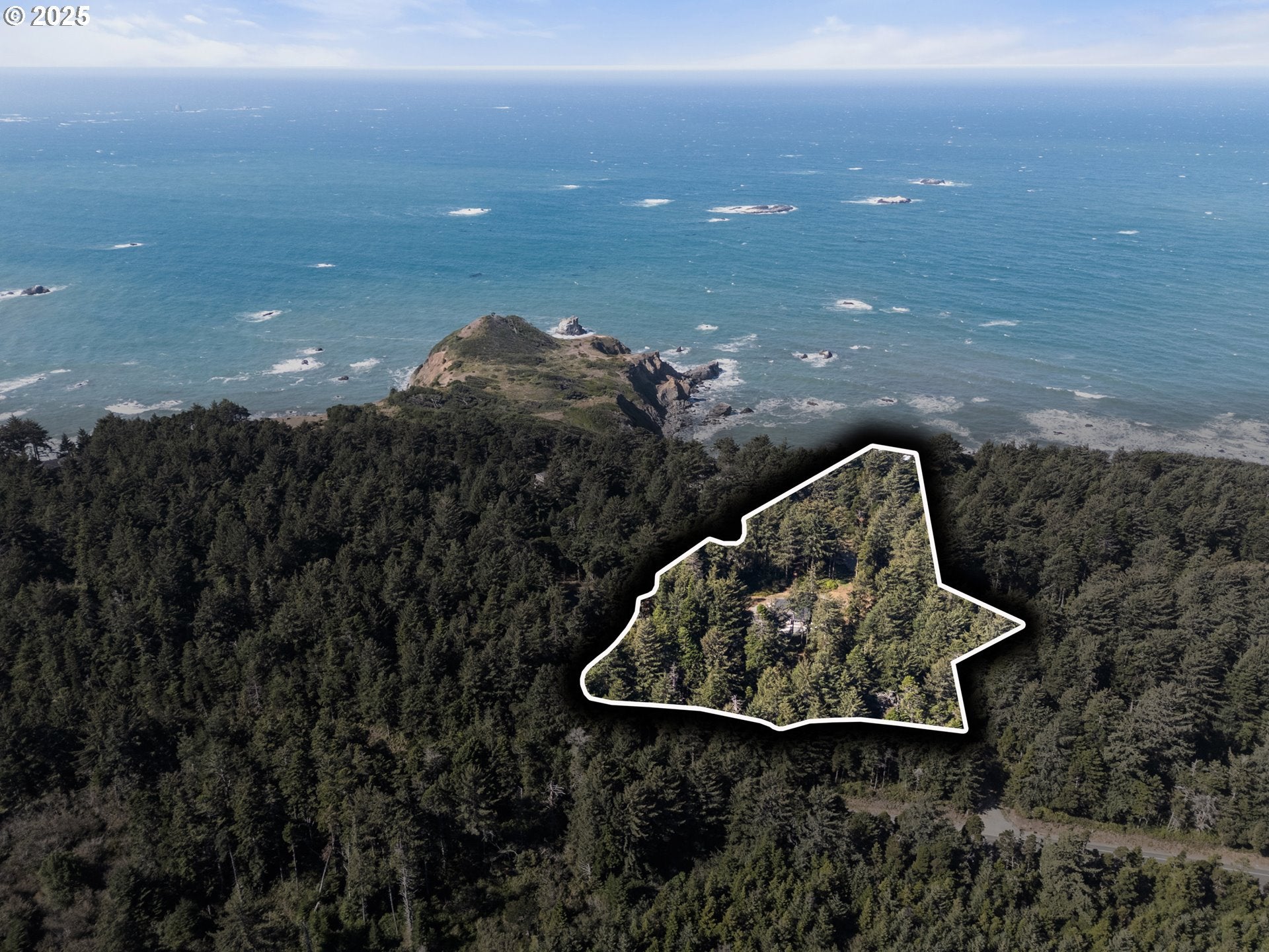 Gold Beach, Oregon, 97444, United States, 5 Bedrooms Bedrooms, ,4 BathroomsBathrooms,Residential,Active,2000208