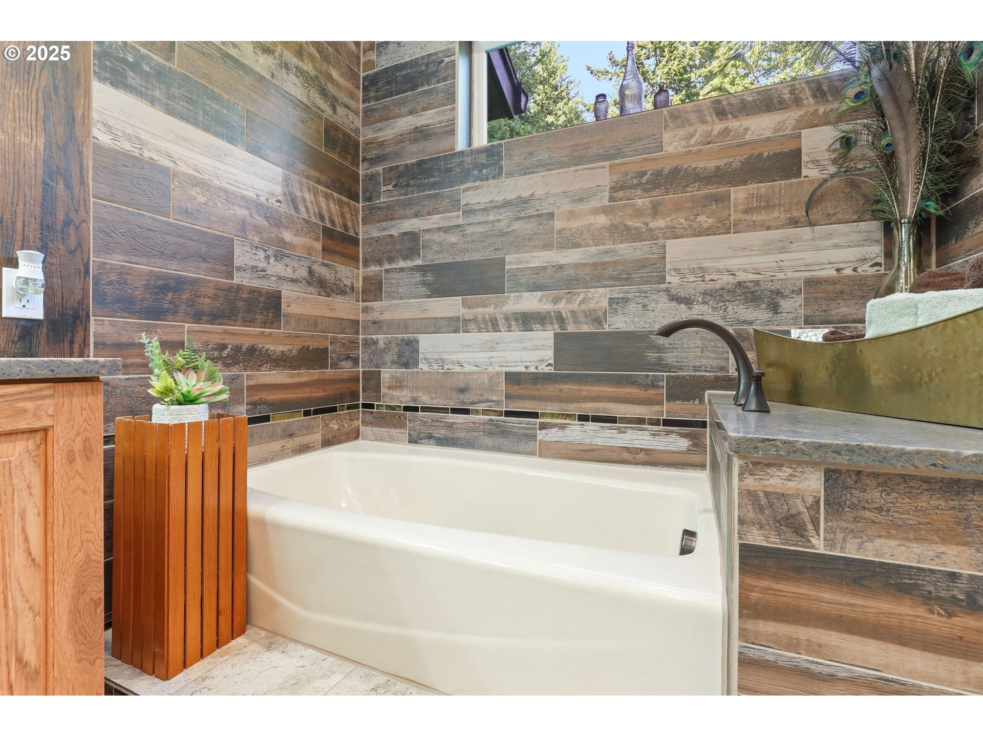 Estacada, Oregon, 97023, United States, 3 Bedrooms Bedrooms, ,3 BathroomsBathrooms,Residential,Active,1893218