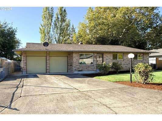 202 SE 13TH ST, TROUTDALE, OR 97060 - Image 1