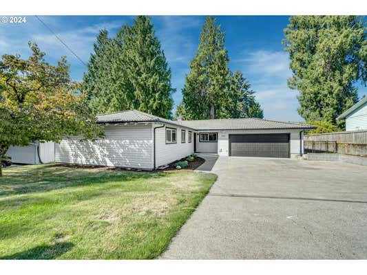 12001 SE BECKMAN AVE, MILWAUKIE, OR 97222 - Image 1